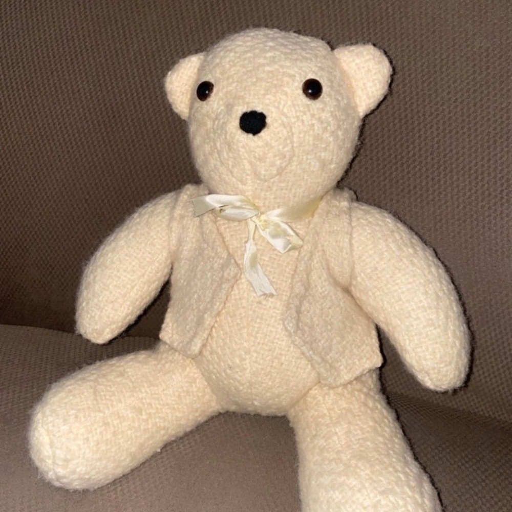 Branigan Weavers Irish Wool Teddy Bear (18”). St. Patrick's Day Bear.